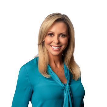 Portrait of Mary Beth Byrd, REALTOR®.